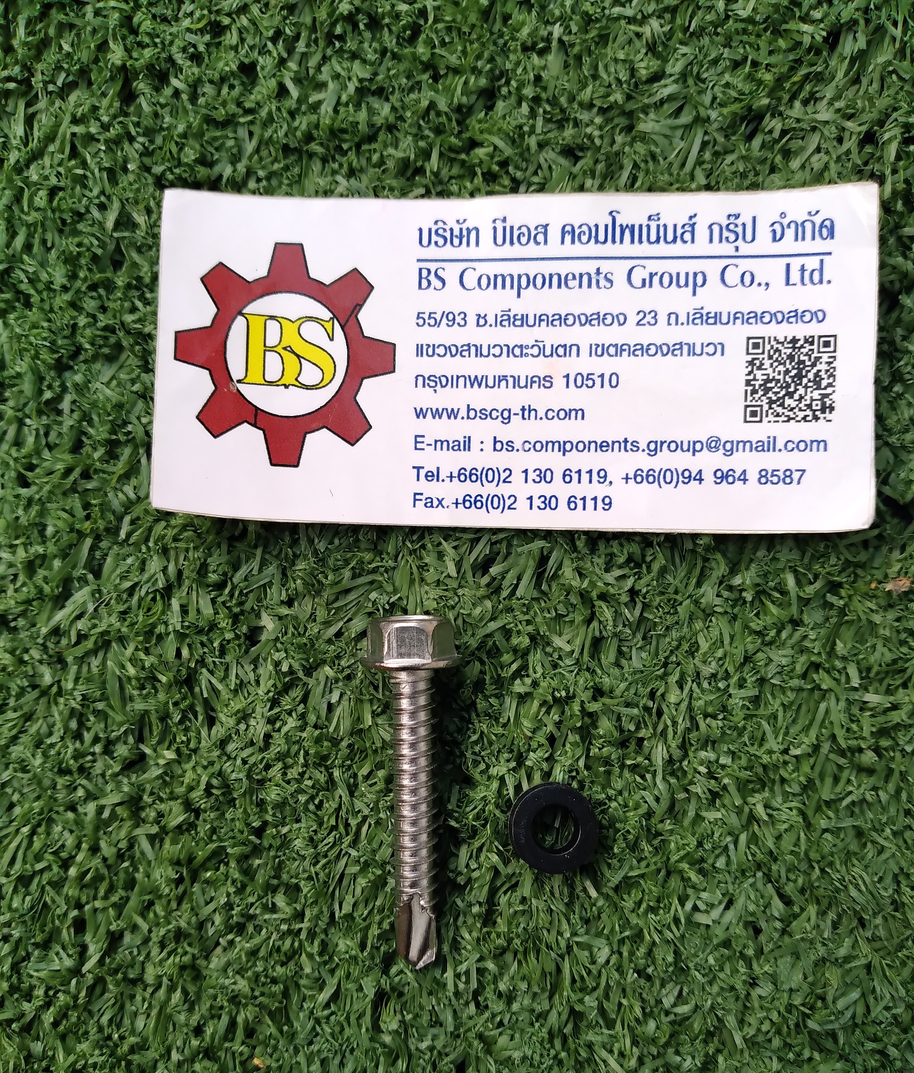 สกรูปลายสว่านหัวเหลี่ยม SUS แหวนยางดำ #1414x14Tx1.1/2"