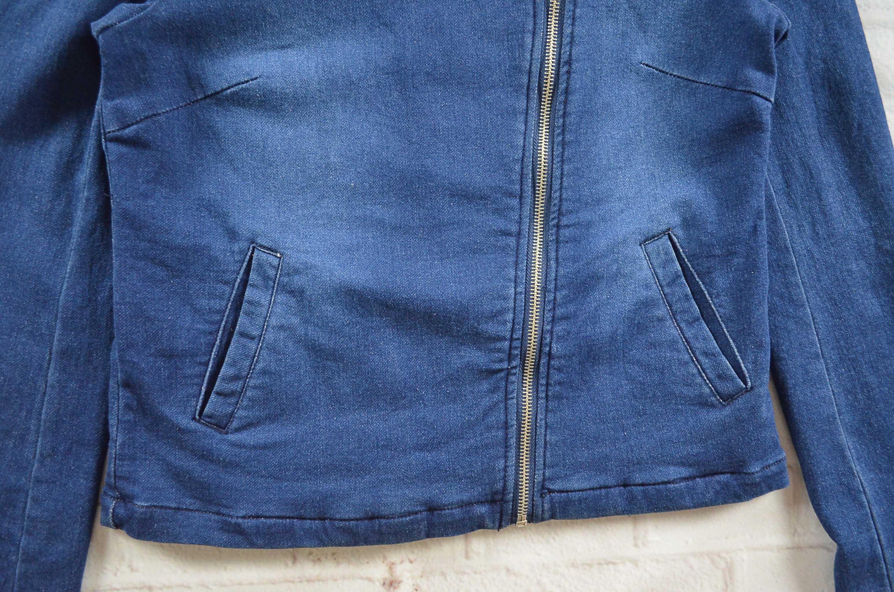 JEANS อกจริง33' (XS) เสื้อแจ็คเก็ตยีนส์ เสื้อยีนส์แขนยาวหญิงชาย สีเข้ม มีซิป ผ้านุ่มใส่สบายเป็นผ้ายีนส์ยีด