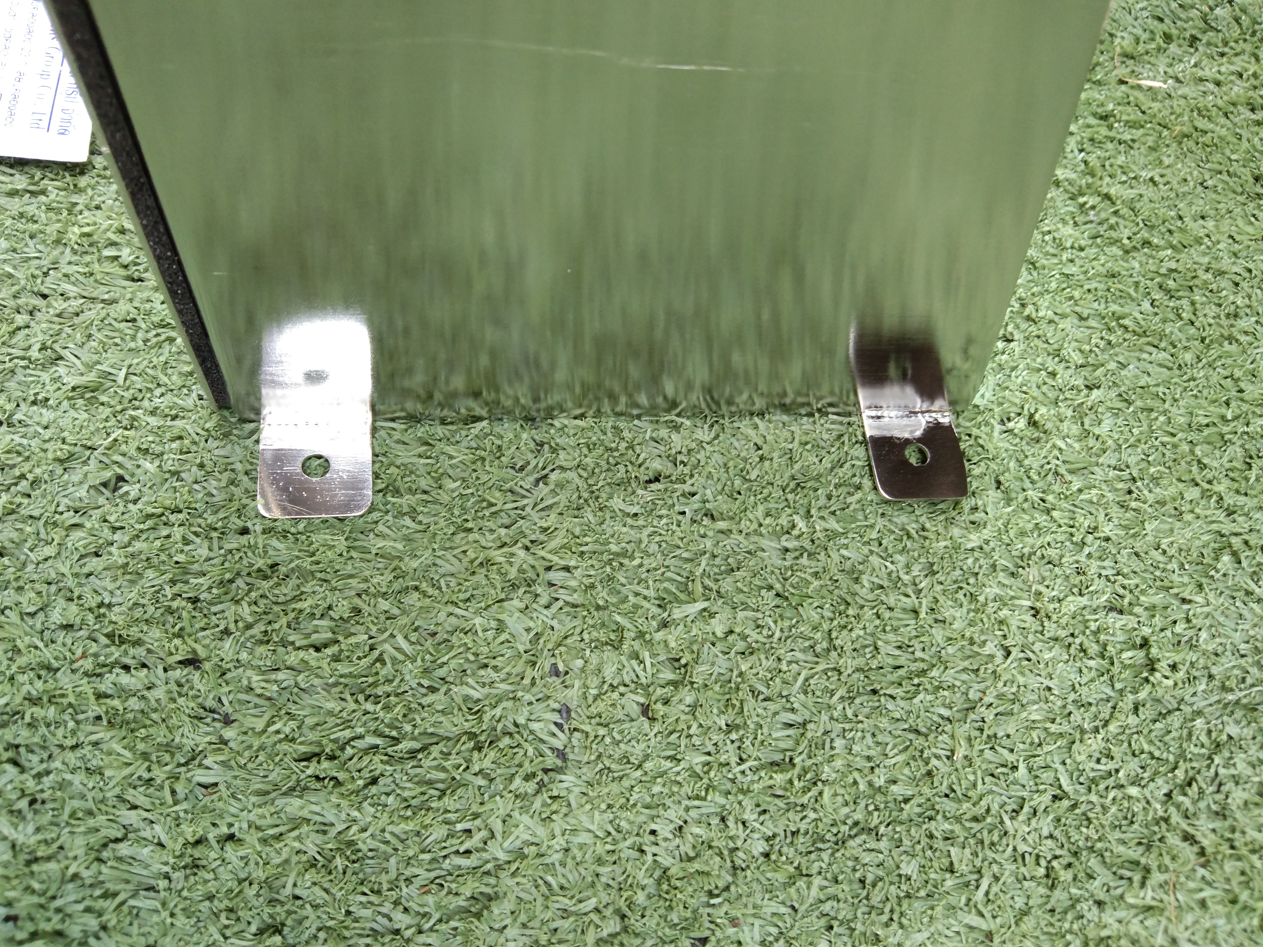 กล่องสแตนเลสด้านบนสโลป POWER PLUGS (D) W200xH150xD150mm.