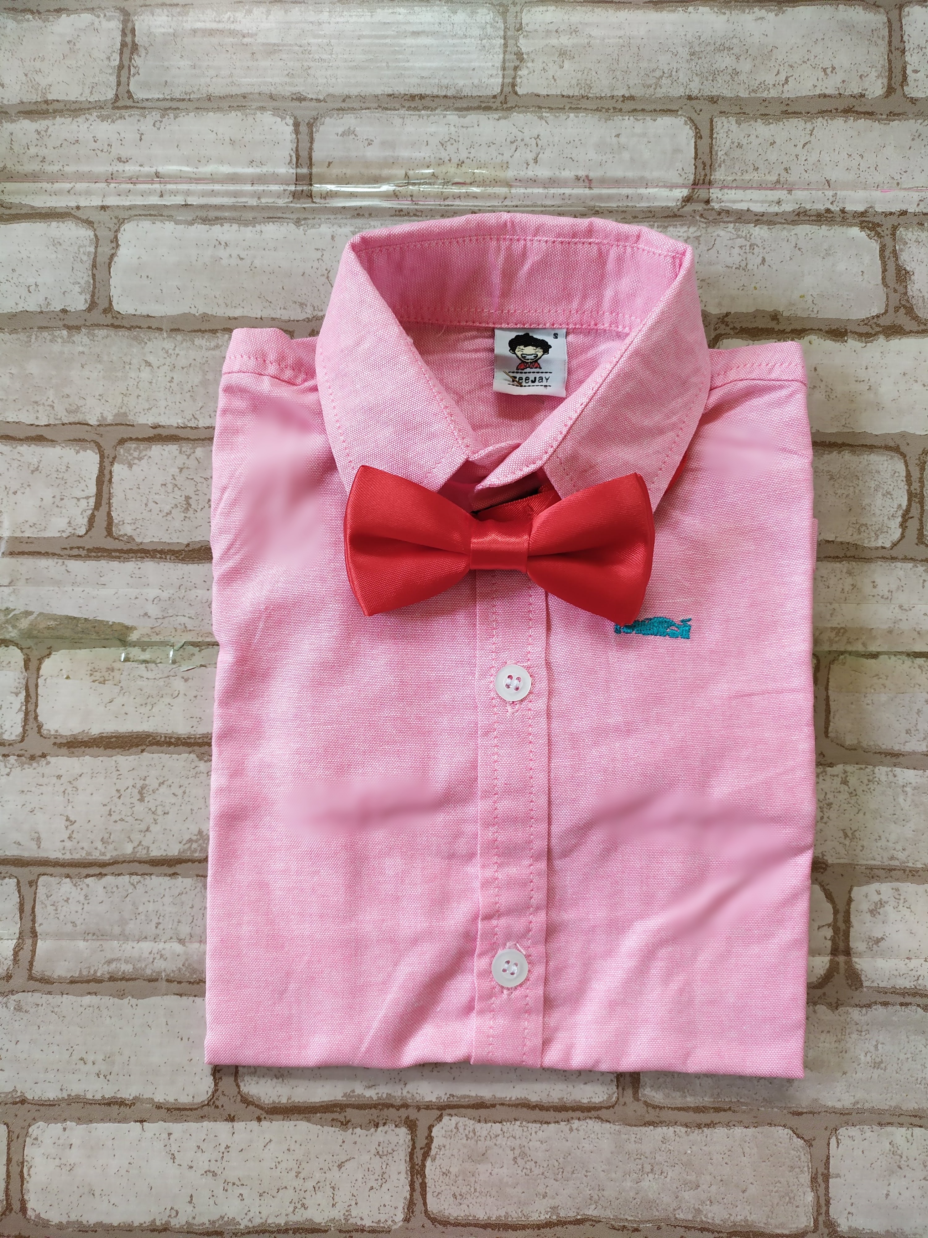 B+B36005 เสื้อเชิ้ตเด็ก แขนยาวสีชมพูเข้ม พร้อมโบว์สีแดง