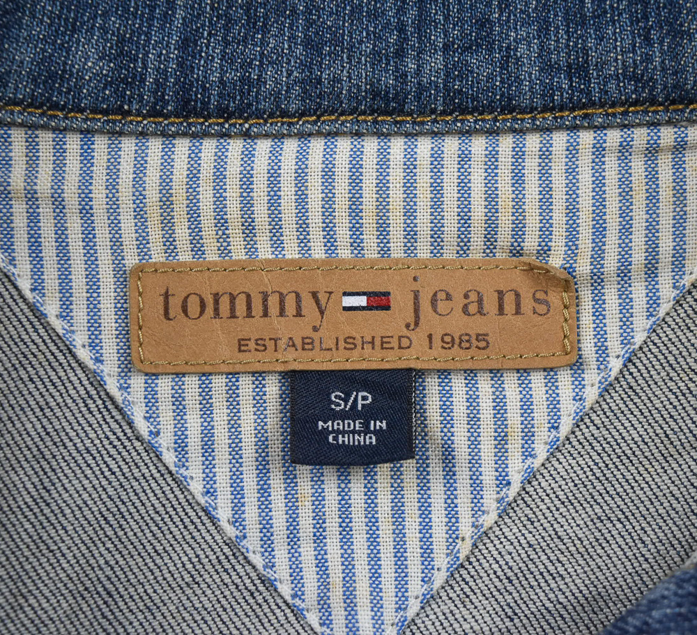 TOMMY JEANS®แท้ อก 30 เสื้อแจ็คเก็ตยีนส์หญิง ทอมมี่ ยีนส์ สียีนส์ เสื้อแขนยาว เนื้อผ้าดี