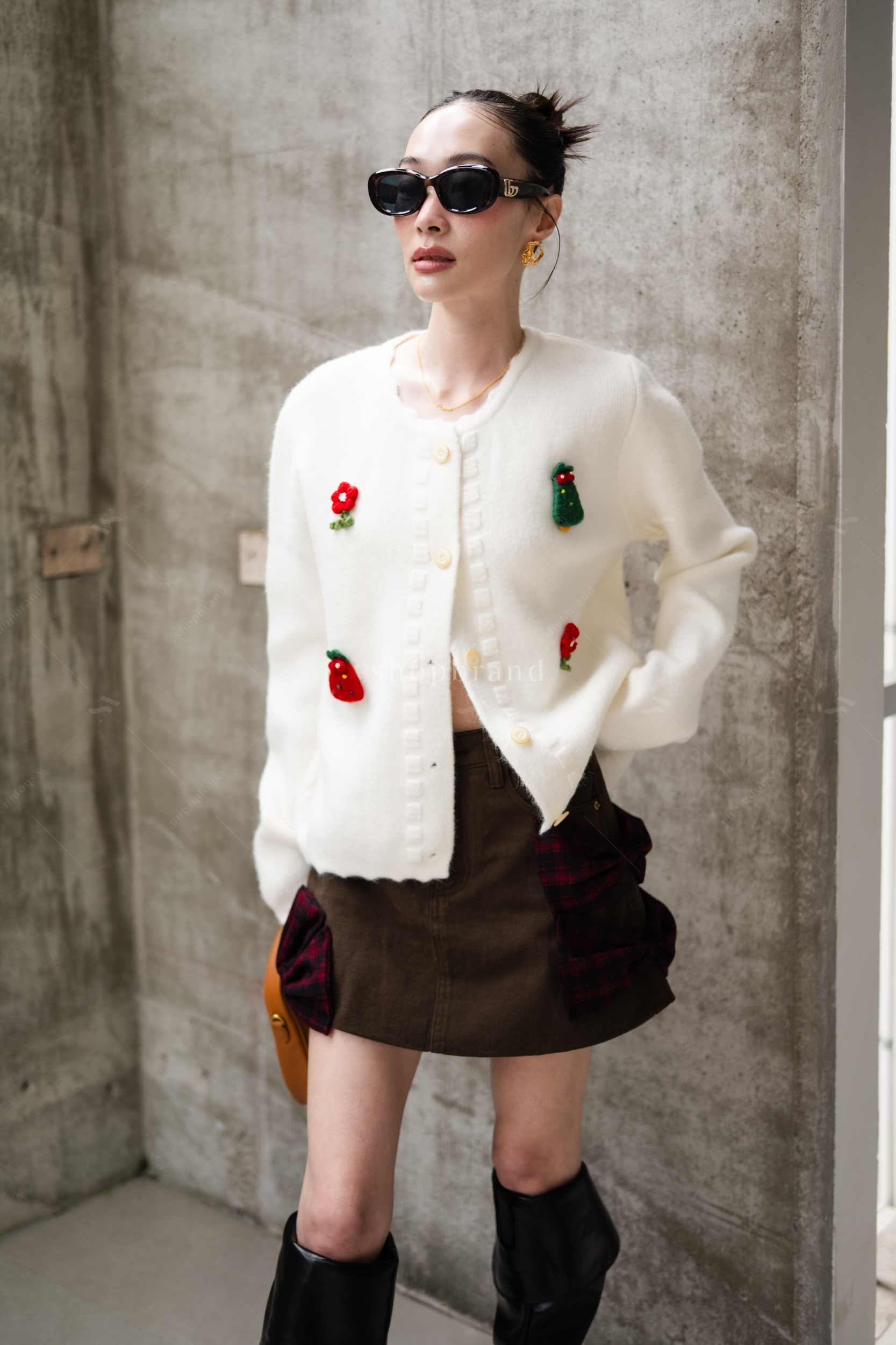 เสื้อไหมพรมแขนยาวขลิบขอบติดคริสมาสต์