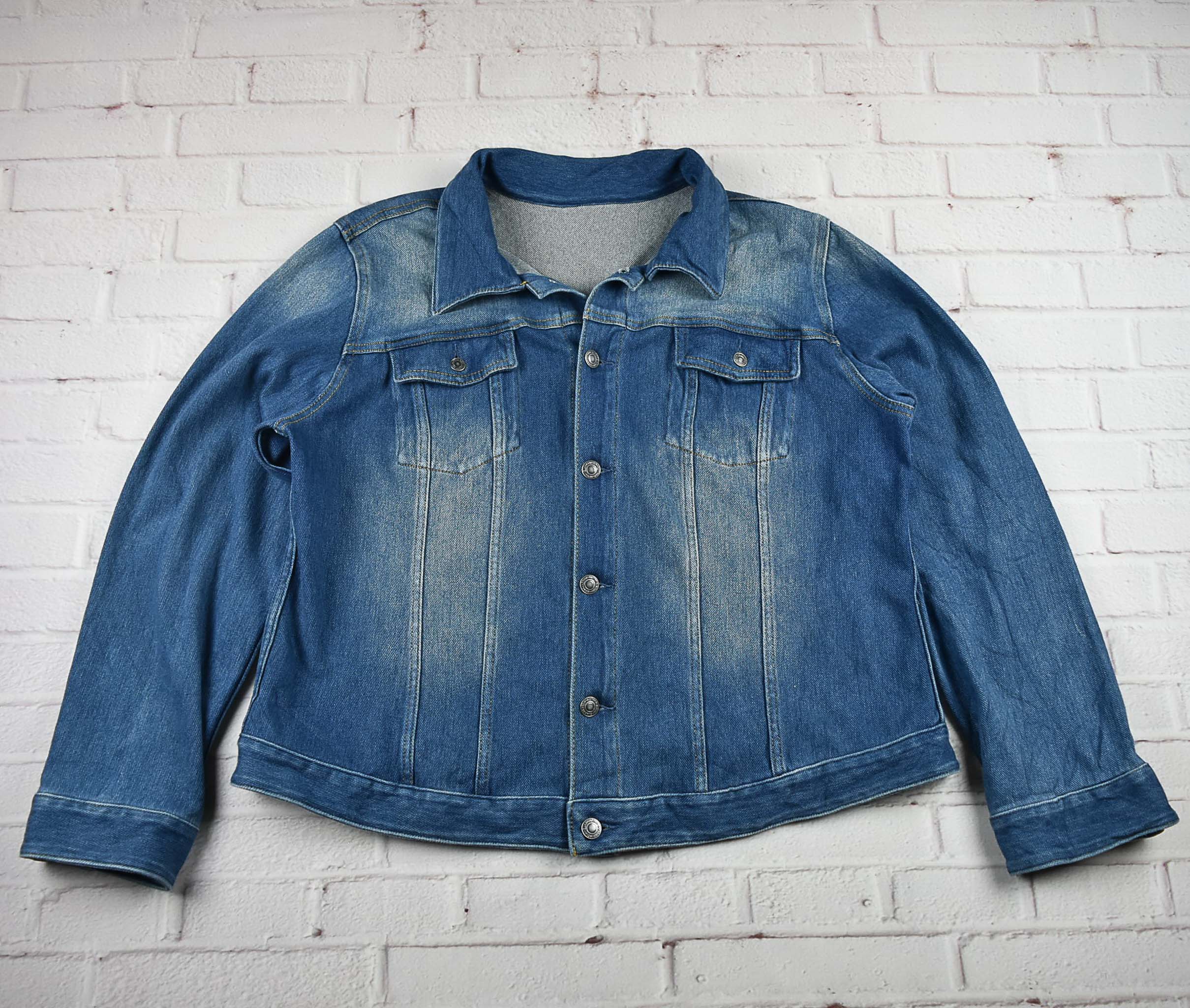 JEANS อกจริง 42 ไซส์ L เสื้อแจ็คเก็ตยีนส์ แขนยาว ผู้ชาย เนื้อผ้ายีนส์ยืด เนื้อผ้านุ่มใส่สบาย ใส่คลุมกันแดด