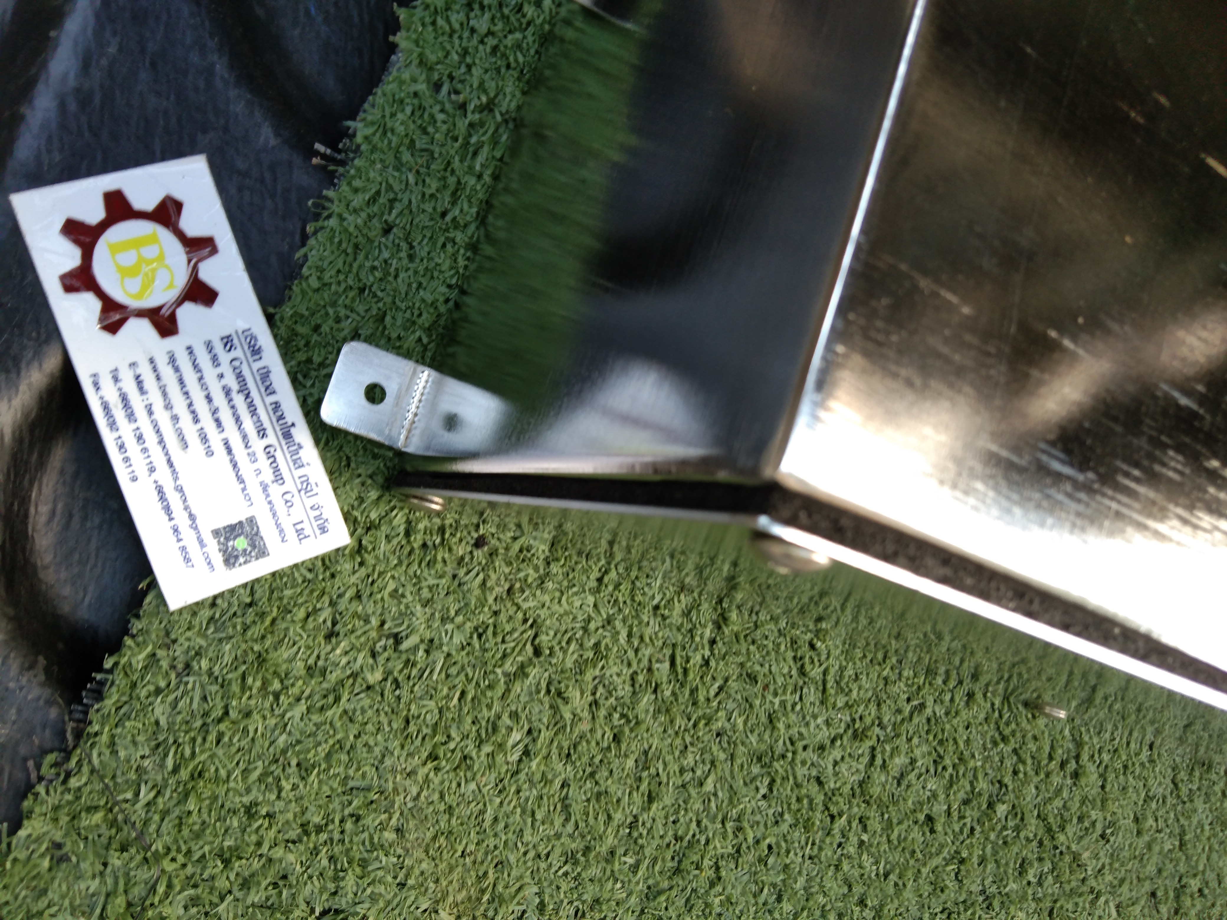 กล่องสแตนเลสด้านบนสโลป POWER PLUGS (B) W800xH150xD150mm.