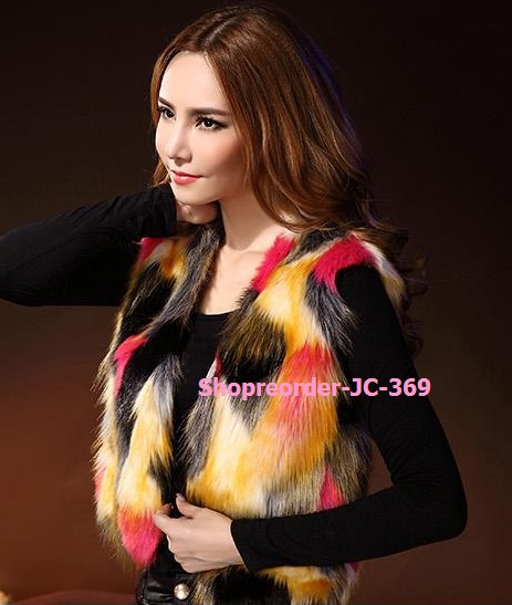 สีสันสดใสด้วยเสื้อกั๊กกันหนาวขนเฟอฟูฟู ทำให้ spring