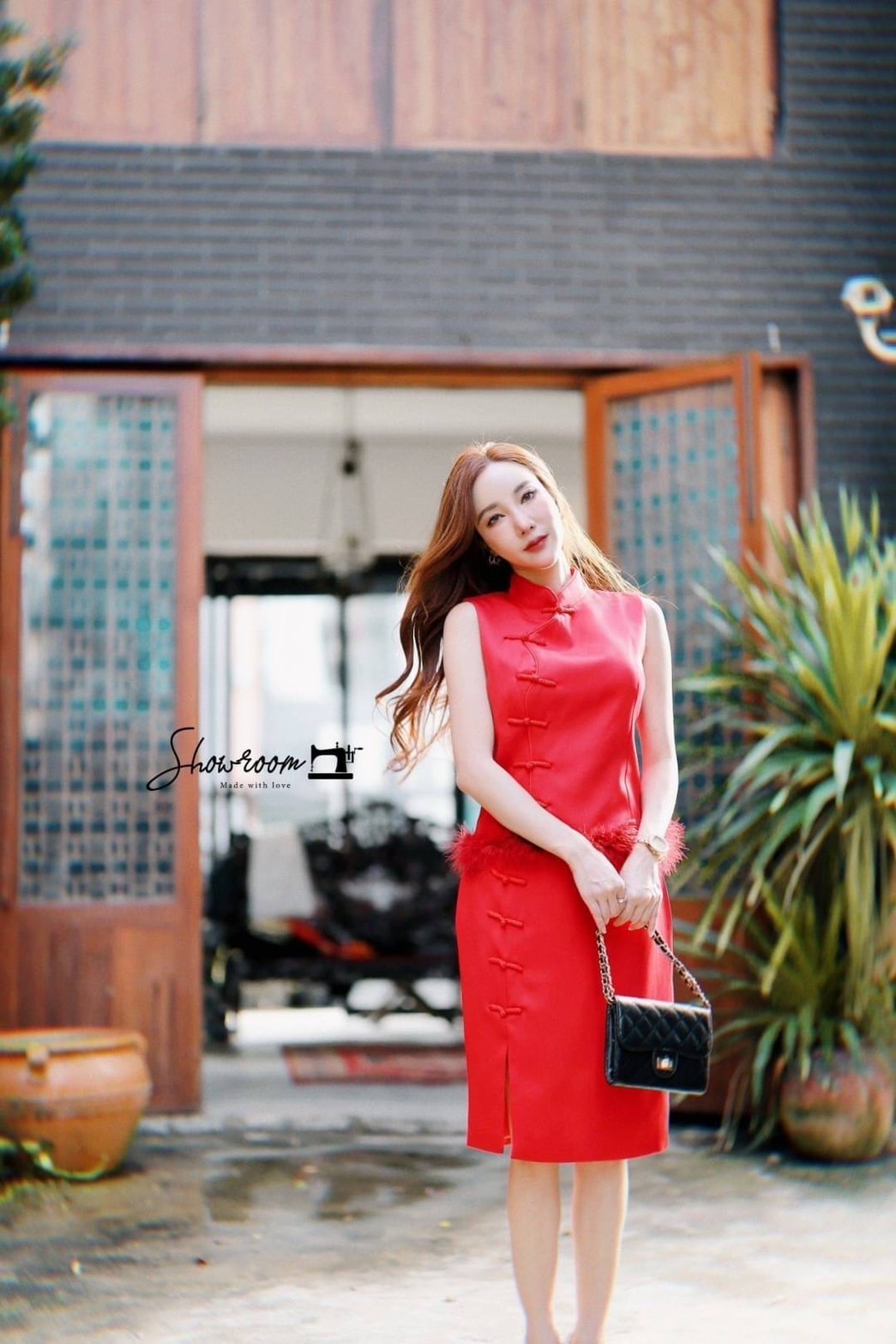 𝑪𝒉𝒊𝒏𝒆𝒔𝒆 𝒇𝒆𝒂𝒕𝒉𝒆𝒓 𝒔𝒌𝒊𝒓𝒕 𝒔𝒆𝒕 เรียบหรูดูแพงกับกี่เพ้าเซ็ตรุ่นนี้ แต่งขนดูมีดีเทลค่ะ