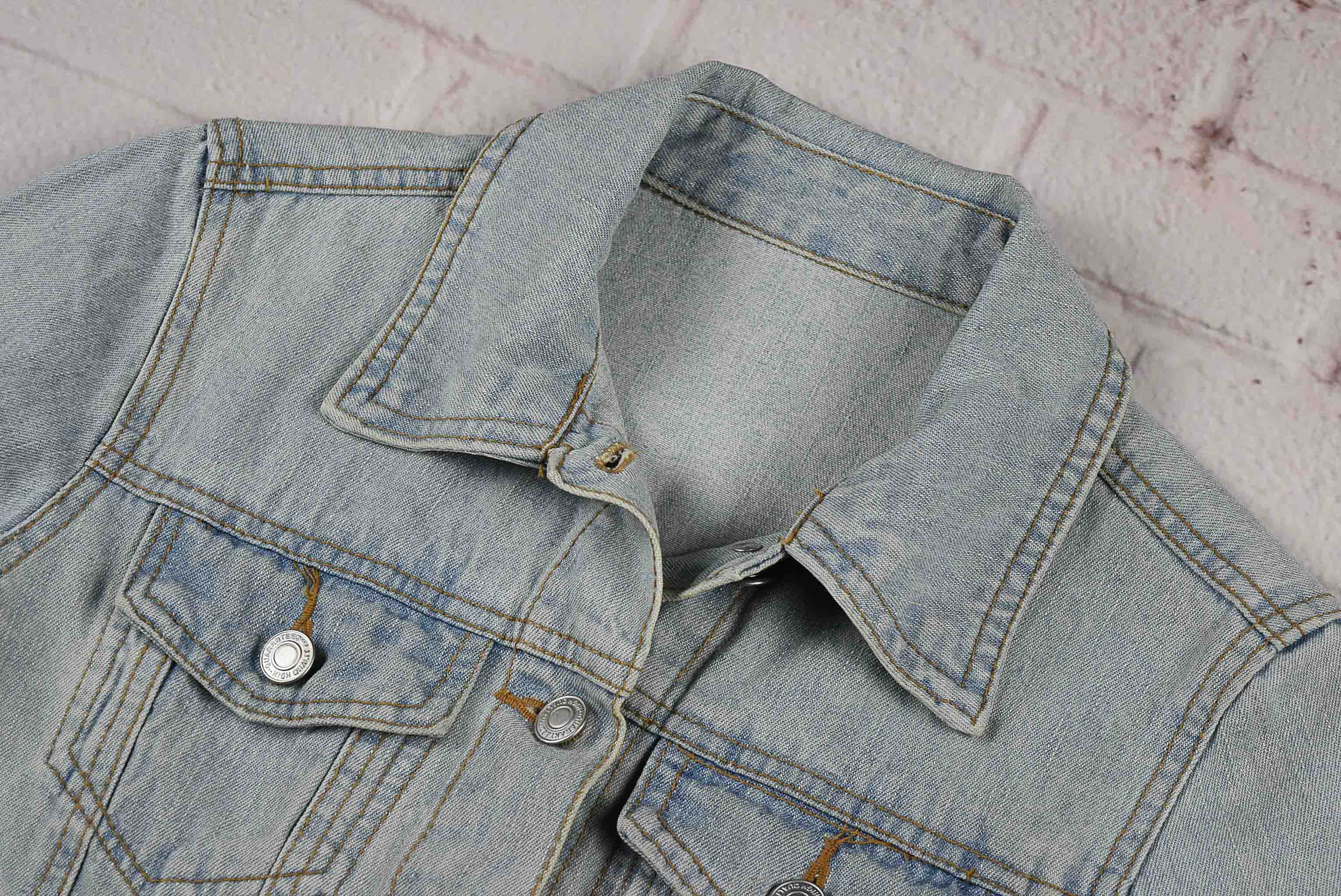 "เสื้อเด็ก" JEANS อกจริง 33 ไซส์ 140 เสื้อแจ็คเก็ตยีนส์ แขนยาว เด็กหญิงชาย สีซีด ทรงสวยใส่สบาย มีกระเป๋าข้าง ใส่คลุมกันแดด