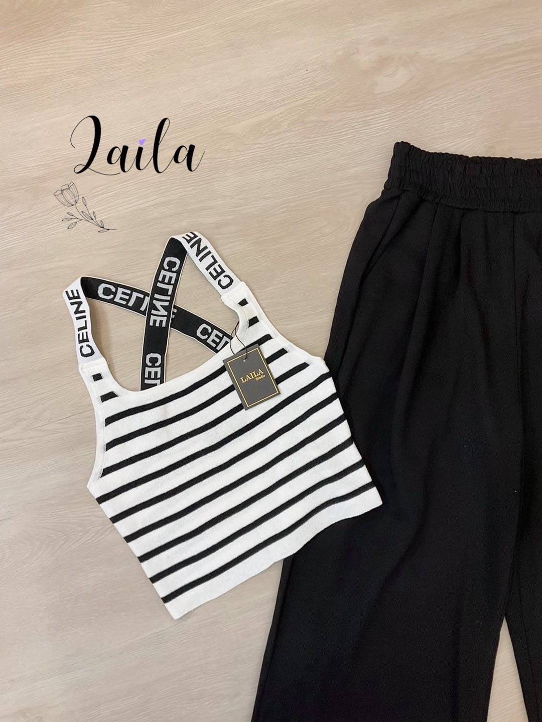 Tag: LAILA Detail: new!! Set เสื้อ+กางเกง เสื้อครอปทรงแขนไขว้ลุคสปอร์ตโทนสีขาวดำ ตัวสายแต่งโลโก้แบรนCL งานผ้ายืดหยุ่น มาพร้อมกางเกงทรงปล่อย ปลายขาทรงกระบอก แต่งกระเป๋าด้านหน้า งานสวยลุคสปอร์ตเท่ๆต้องมีค่าา #ชุดเซ็ท #bylaila brand #กางเกงคาร์โก้ #เสื้อคอไข
