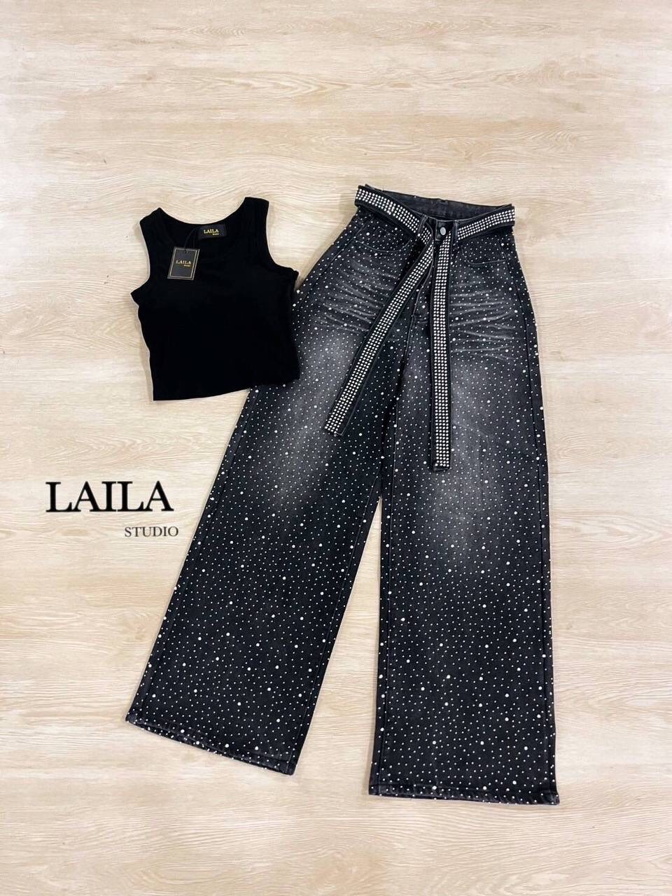 Set เสื้อ+กางเกง เสื้อครอปทรงกล้ามงานผ้ายืดหยุ่น พร้อมเสริมฟองในตัว มาพร้อมกางเกงยีนส์นำเข้าทรงบอยๆปล่อยๆแต่งตอกเพชรพร้อมสายเข็ดขัดแต่งเพรชอย่างดีงานกระเป๋าสองข้างผ้ายีนส์มีน้ำหนักทรงดีลุคโคเรียเท่ๆสุดคุ้มค่าาการันตี #ชุดเซ็ท #bylaila brand #กางเกงคาร์โก้