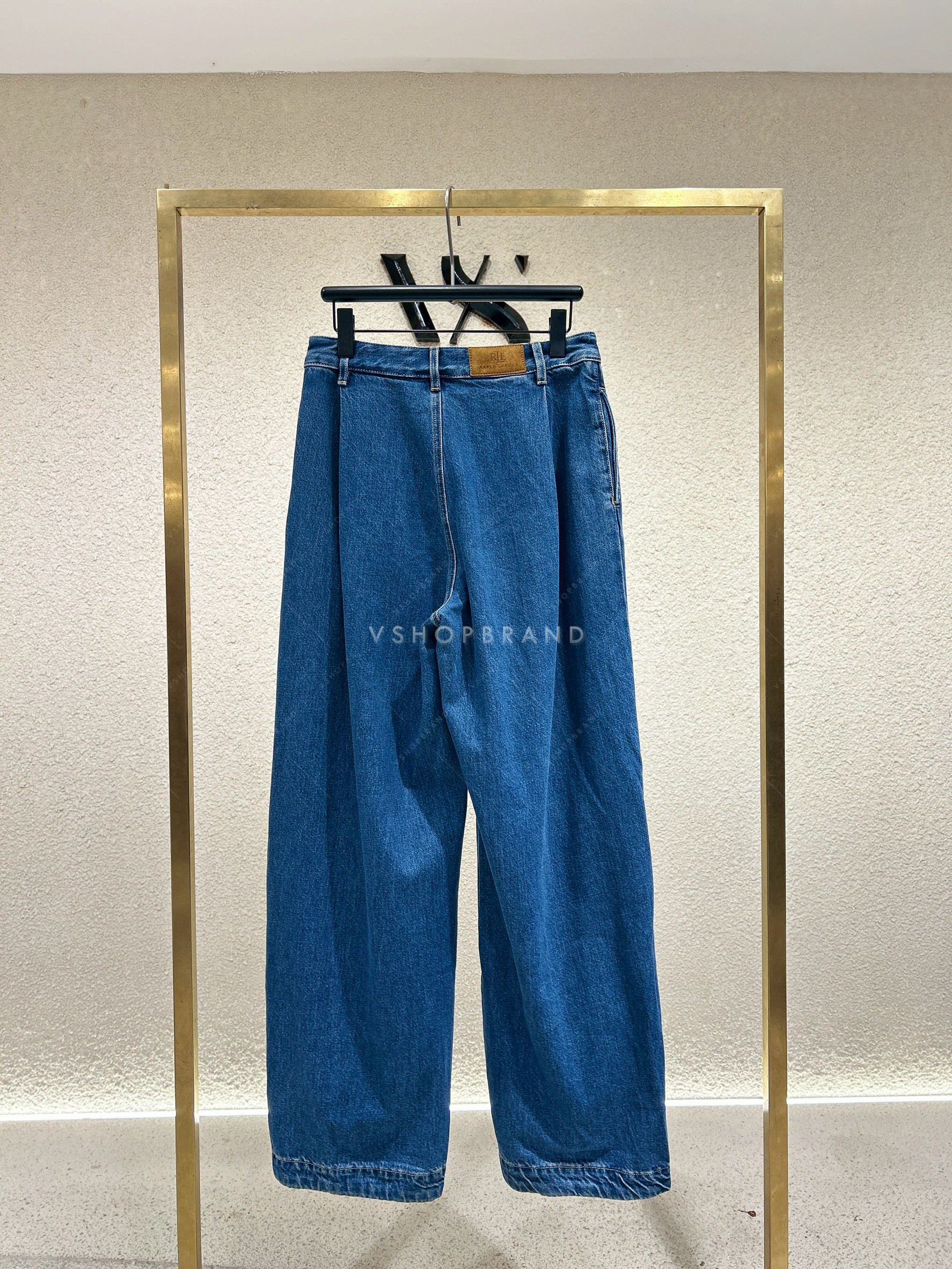 กางเกงยีนส์ขายาวจับจีบชาย