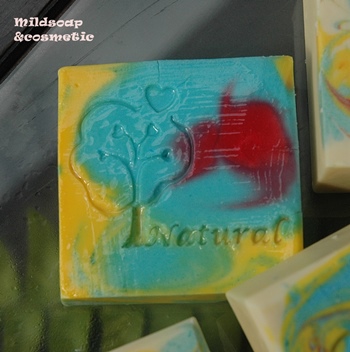 TREE TEA NATURAL SOAP STAMP 3.8 x 4.2 CM.