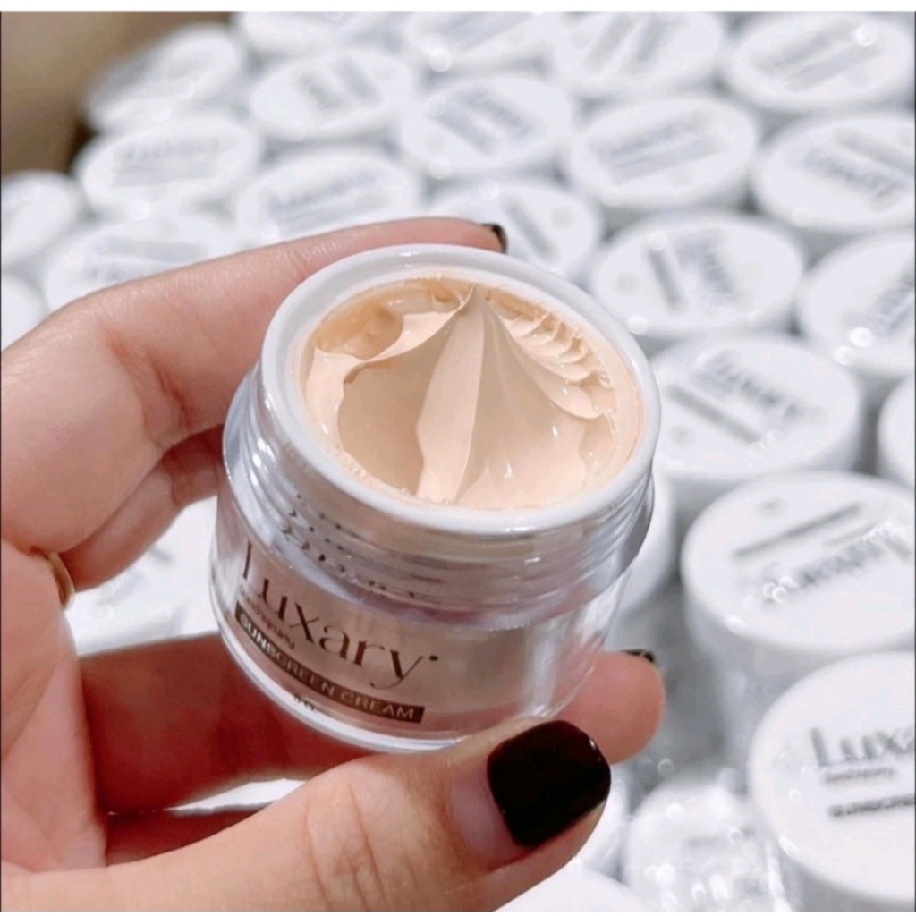 ครีมกันแดด ลัคชัวรี่ Luxury sunscreen cream SPF50 5 กรัม ครีมกันแดดคุณหนู