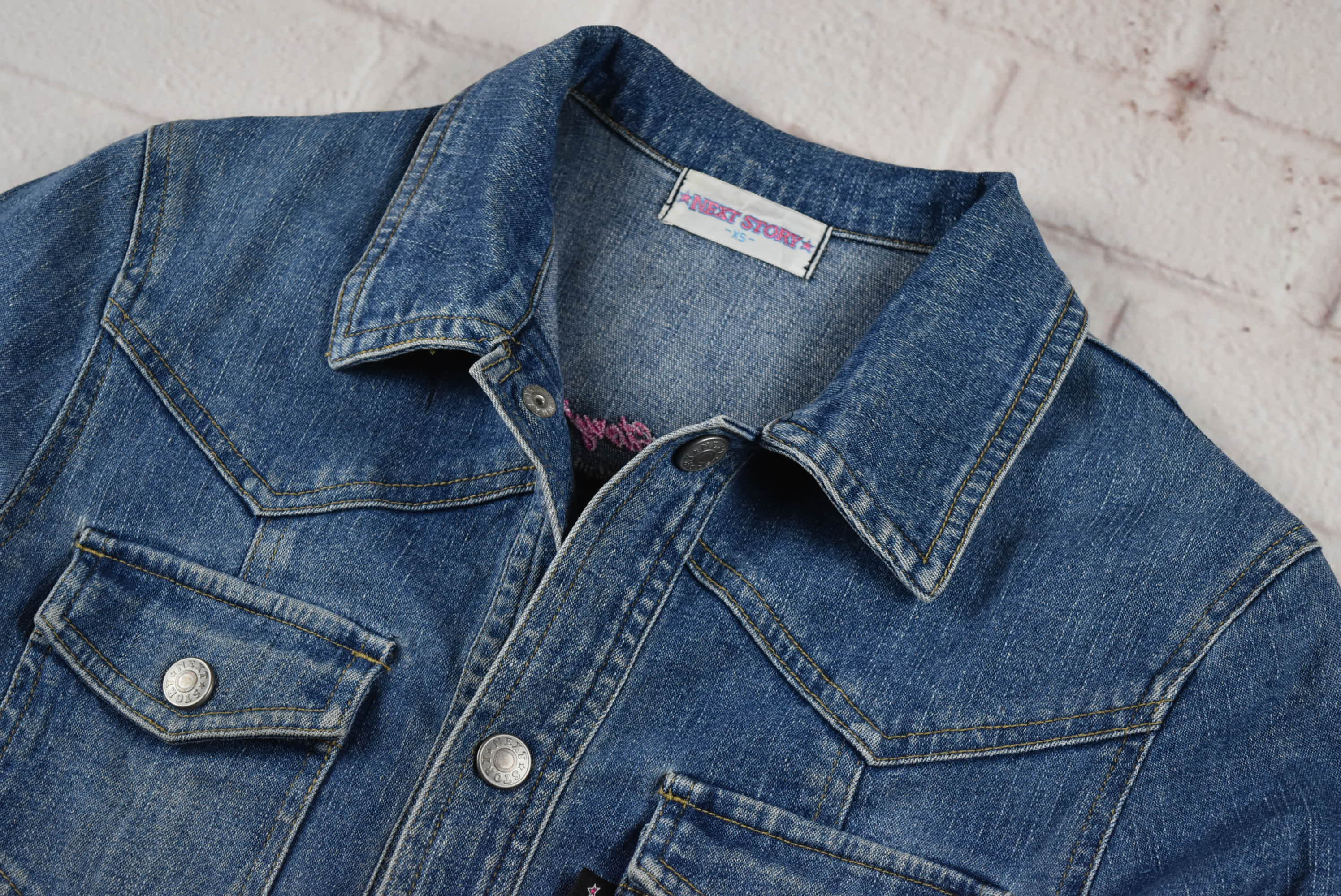 NEXT STORY อกจริง 32 ไซส์ XS เสื้อแจ็คเก็ตยีนส์ แขนยาว ผู้หญิง ทรงสวยเก๋ มีสไตล์ เนื้อผ้านุ่มใส่สบาย