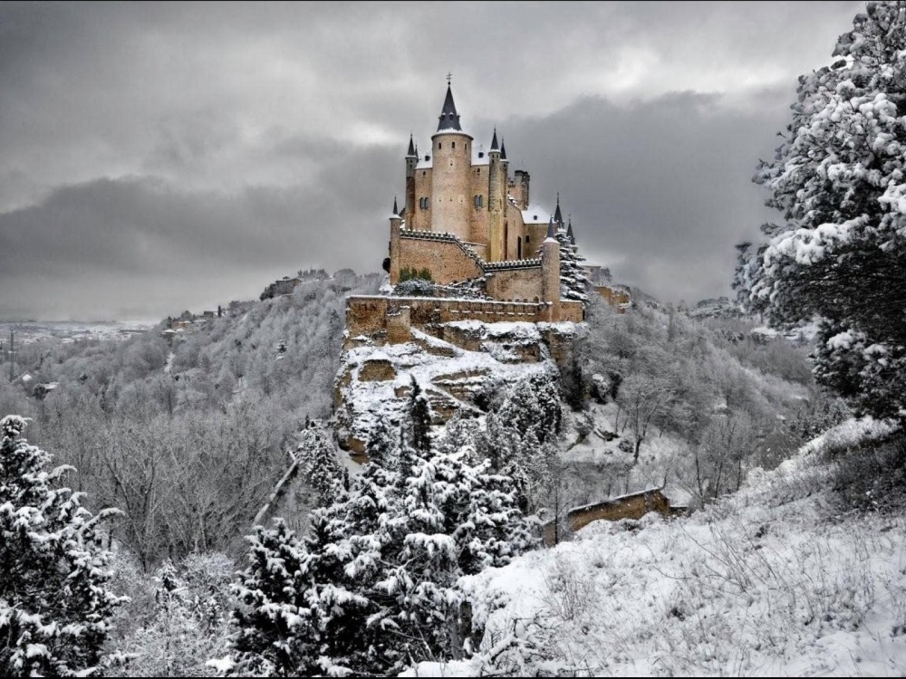 ปราสาท Alcázar of Segovia ประเทศสเปน