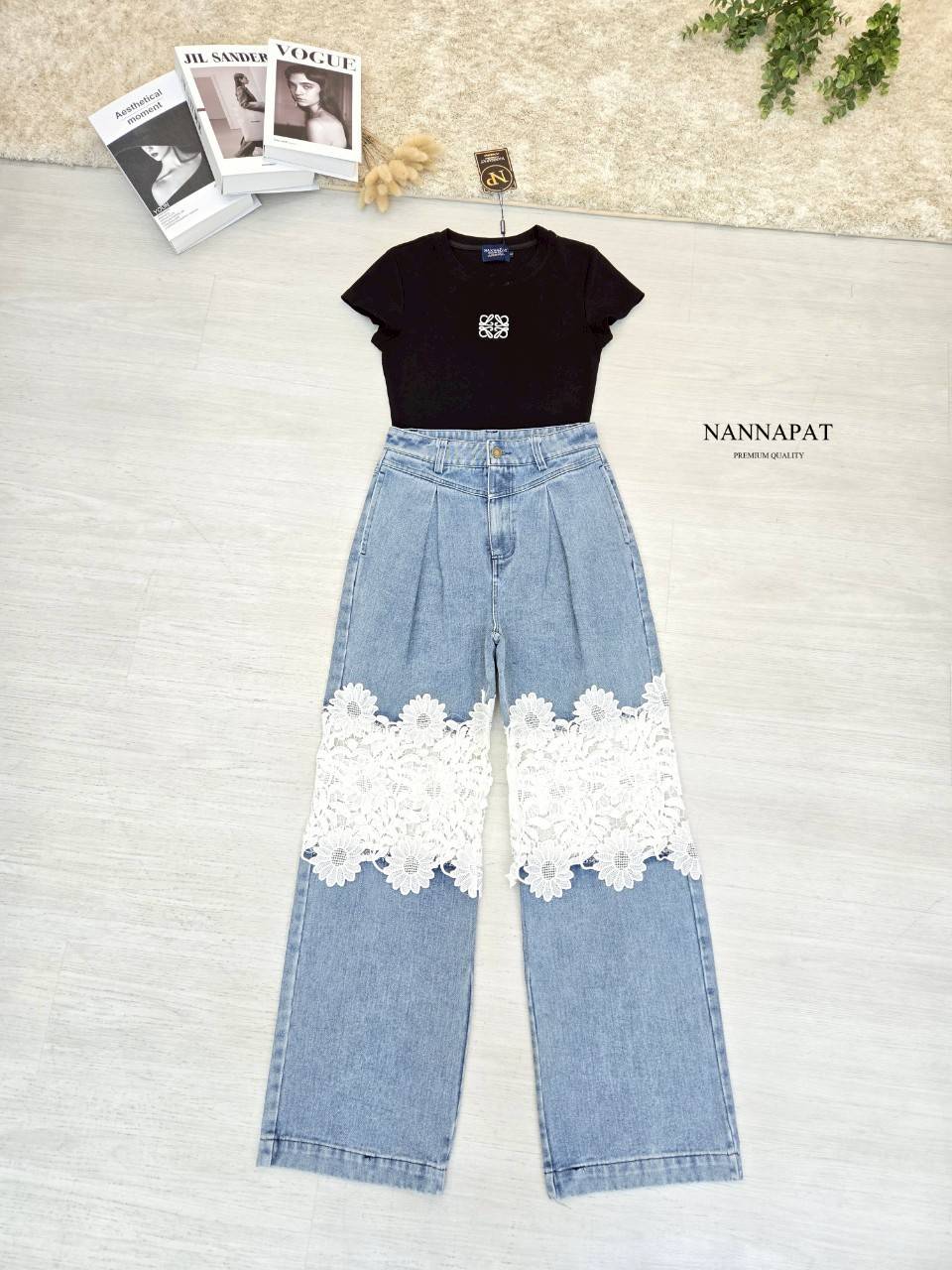 ชุดเซท TAG :: NANNAPAT (NP) 🎗️ CONCEPT เสื้อเสื้อผ้ายืดนุ่มเด้งสู้มือมาก +กางเกงยีนส์แท้ฟอกสวย