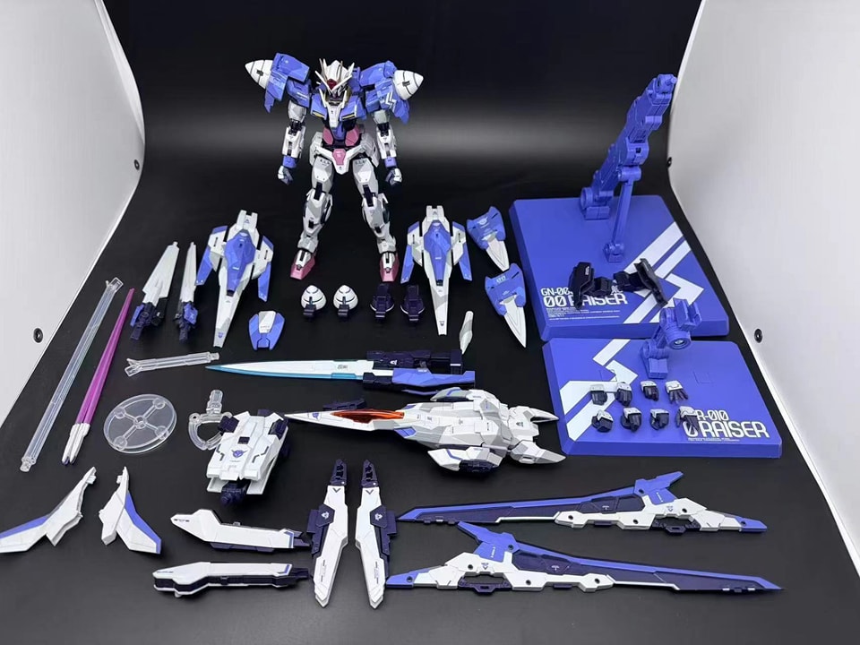 1/100 00 XN Raiser สี [Deluxe Edition] ค่าย MC