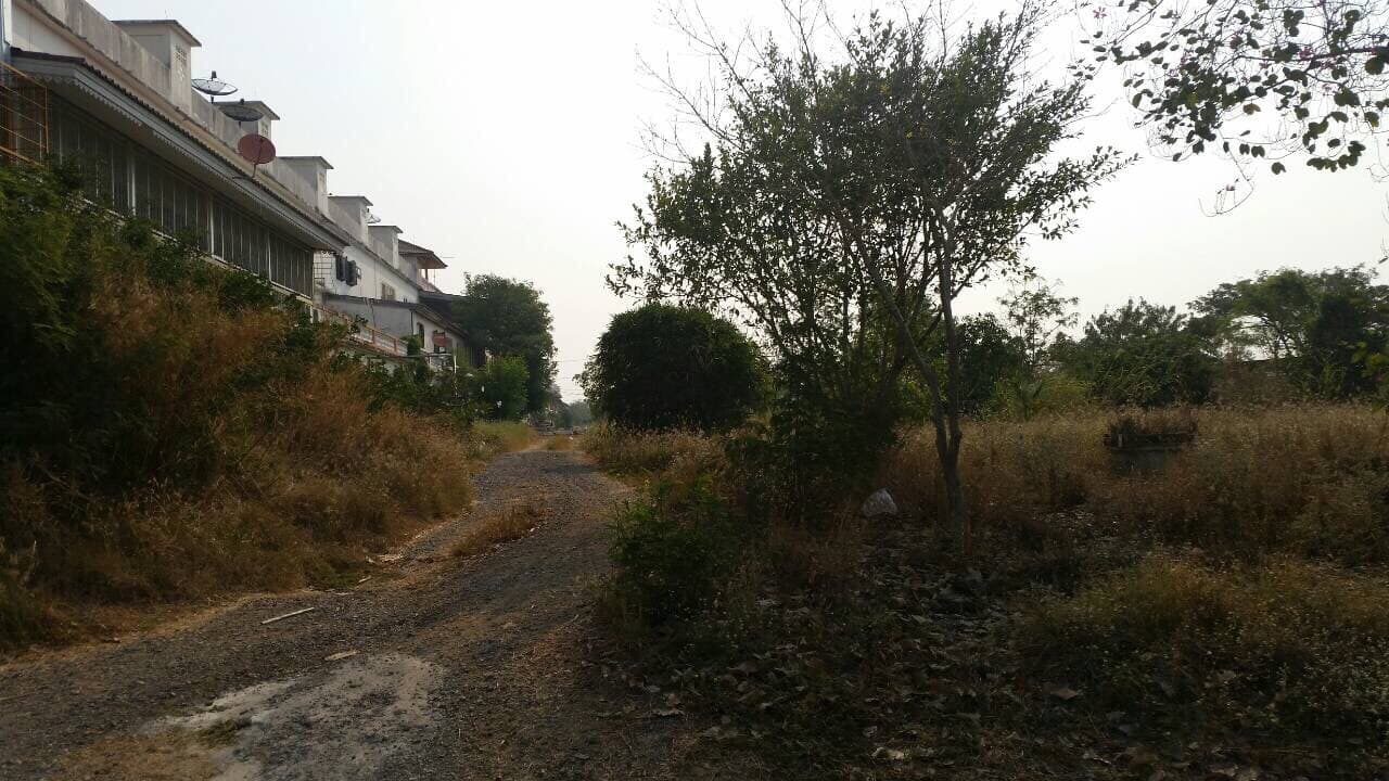 ขายที่ดินสวยราคาถูกถมที่เรียบร้อยใกล้โรงพยาบาล อ.ท่าวุ้ง 2.3 กมห่างจากที่ว่าการอำเภอท่าวุ้ง3.55กม. .จ.ลพบุรีเหมาะแก่การลงทุนทำธุรกิจ