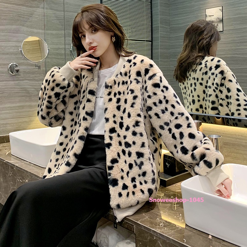 เสื้อกันหนาวทรงเบสบอล ลายเสือดาว แจ็คเก็ตกันหนาวตัวสั้นทรงเบสบอล ขนกำมะหยี่เกรดพรีเมี่ยมซับในผ้าโพลีเอสเตอร์กันหนาว ใส่สบายแบบหลวมๆ