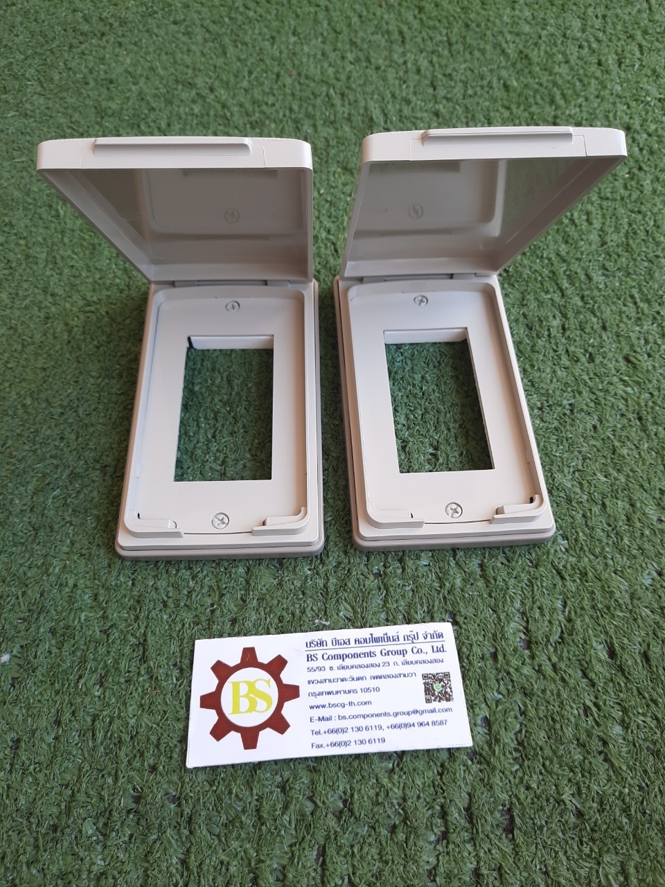 Panasonic หน้ากากกันน้ำ 3 ช่อง WEG7903