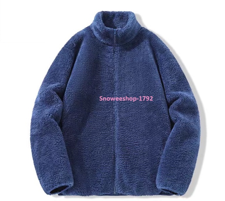เสื้อกันหนาวแจ็คเก็ตผ้าฟลีซ ขนนุ่ม มีซิป เสื้อแจ็คเก็ตกำมะหยี่ขนแกะสังเคราะห์ ใส่ได้ทั้งผู้ชายและผู้หญิง ทรงโอเวอร์ไซใส่แบบหลวมๆ นุ่มนิ่มทั้งตัว แต่งปกคอสูง เหมาะสำหรับอากาศไม่หนาวมาก เสื้อคลุมกันหนาว มี 4 สี