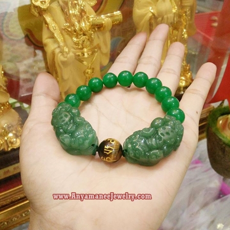 ข้อมือหยกแท้ปี่เซียะคู่ สัญลักษณ์ของความอุดมสมบูรณ์ร่ำรวย