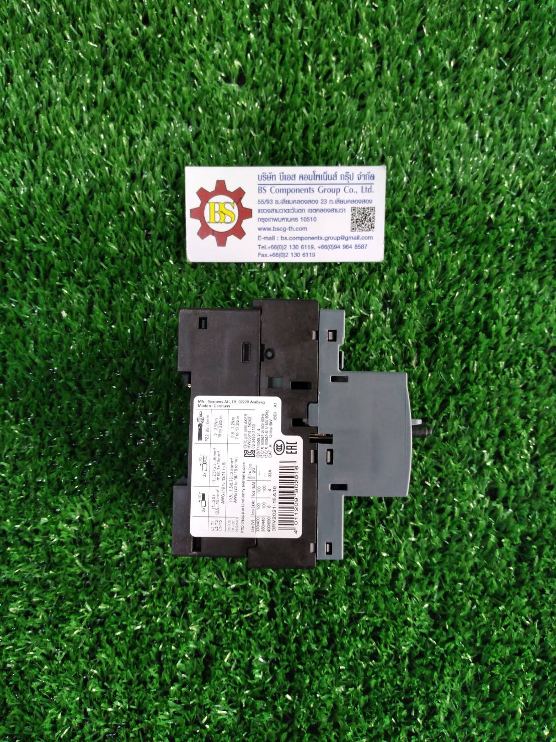 SIEMENS : Circuit breaker 3RV2021-1EA10 size S0 for motor protection, CLASS 10 A-release 2.8...4A N release 52 A screw terminal Standard switching capacity