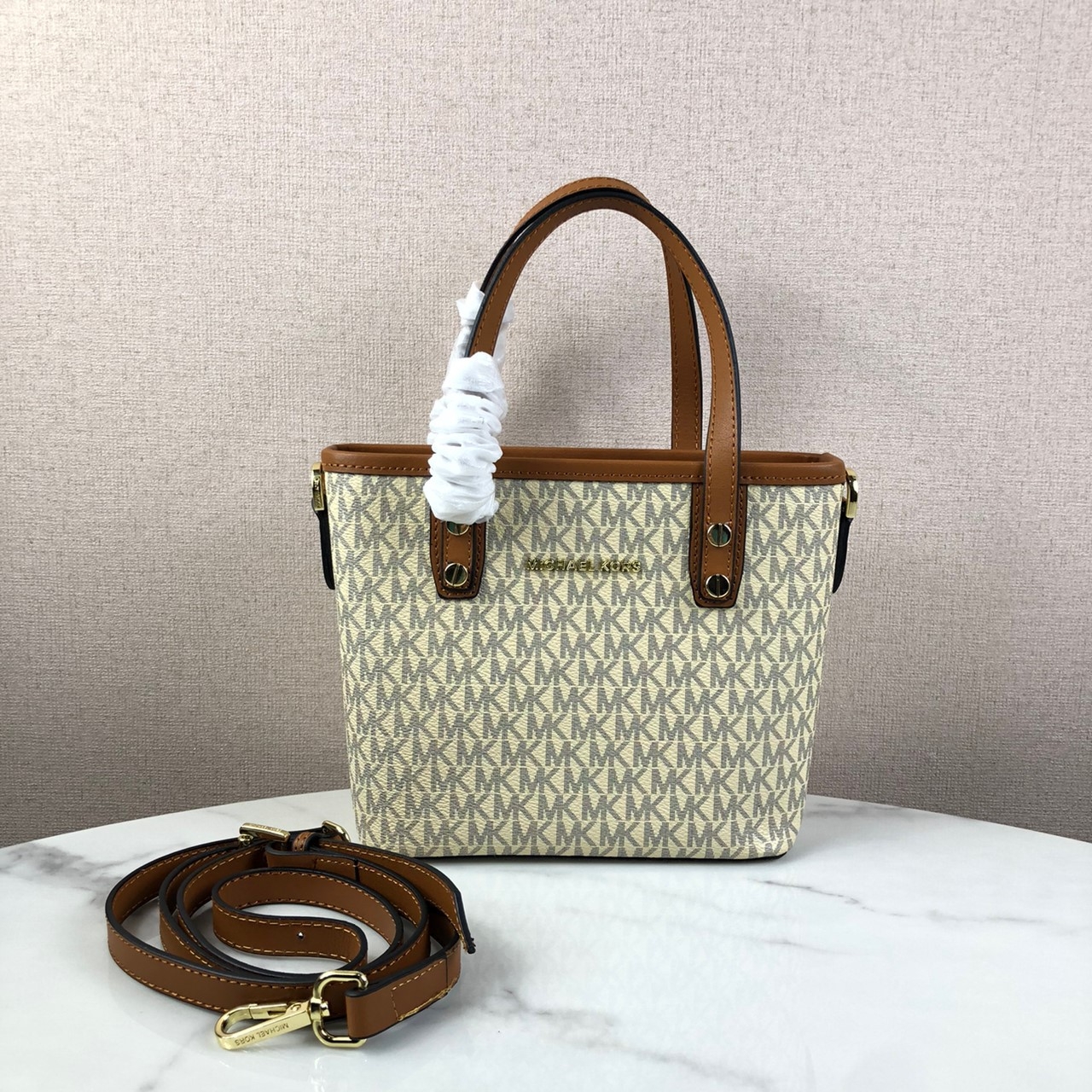 MICHAEL KORS Bag กระเป๋าแบรนด์เนมไมเคิลคอร์ส-สีขาวน้ำตาล