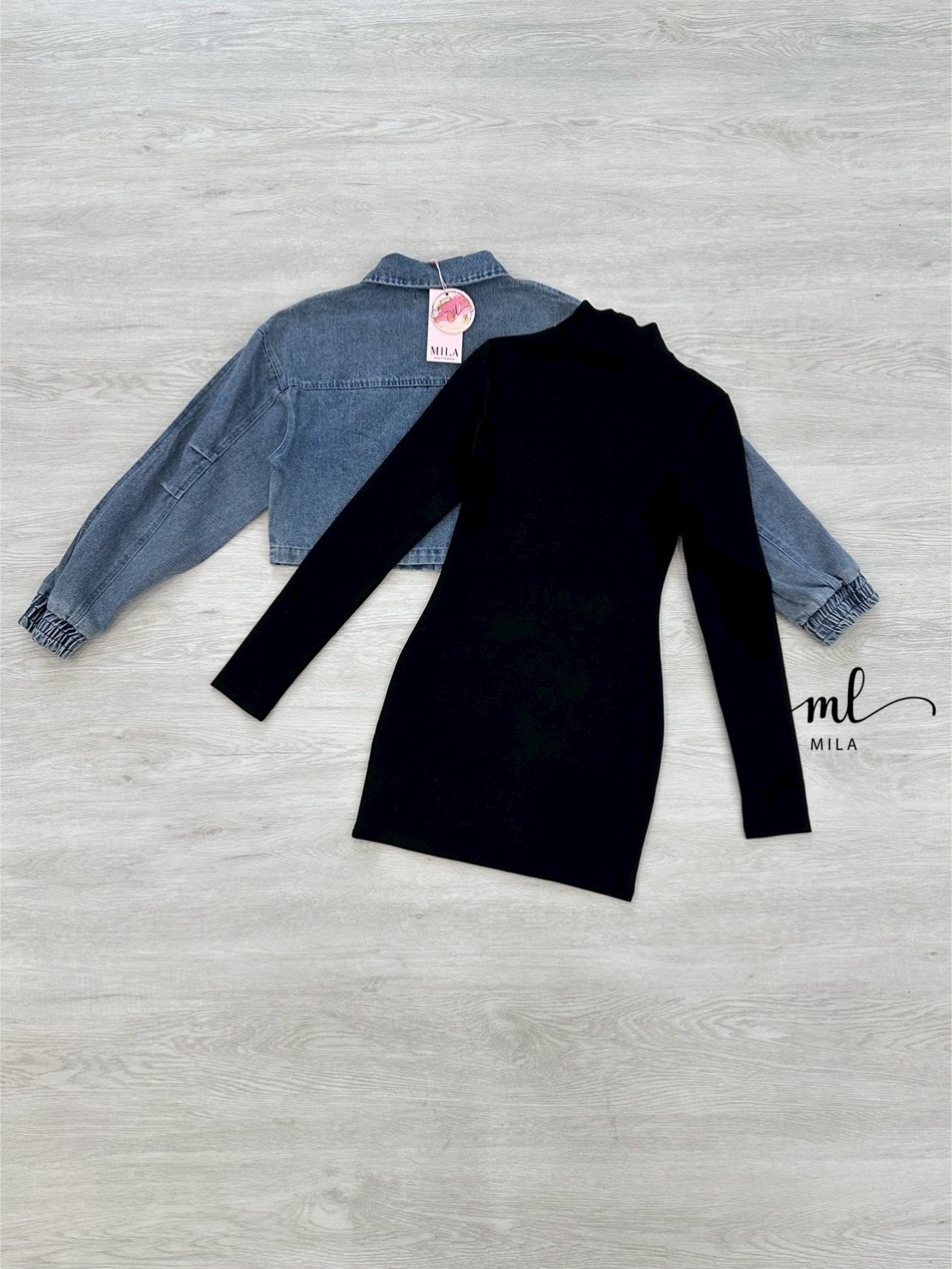 เซตสุดชิค 2 ชิ้นพร้อมแมทช์ ✨ เดรสคอเต่ารัดรูปแขนยาว เนื้อผ้านุ่มยืดหยุ่น ใส่แล้วหุ่นเป๊ะ ปังสุด!