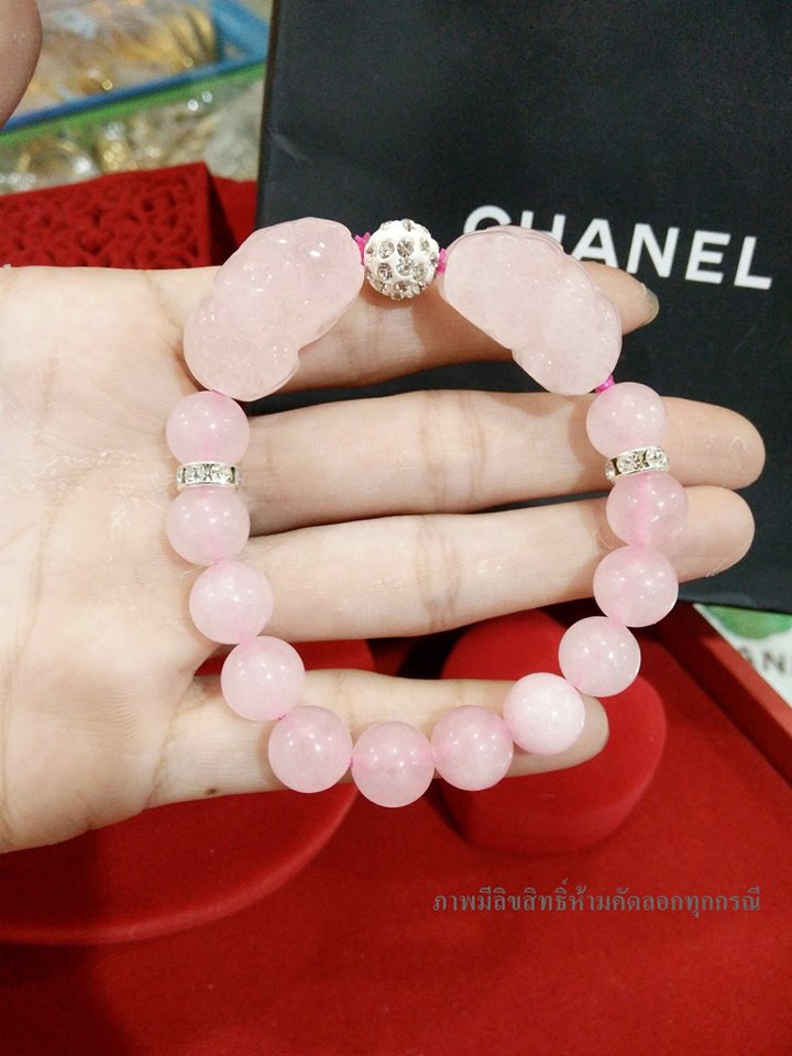 ข้อมือปี่เซียะประดับหินโรสควอตซ์หินแห่งความรัก เสริมโชคลาภ