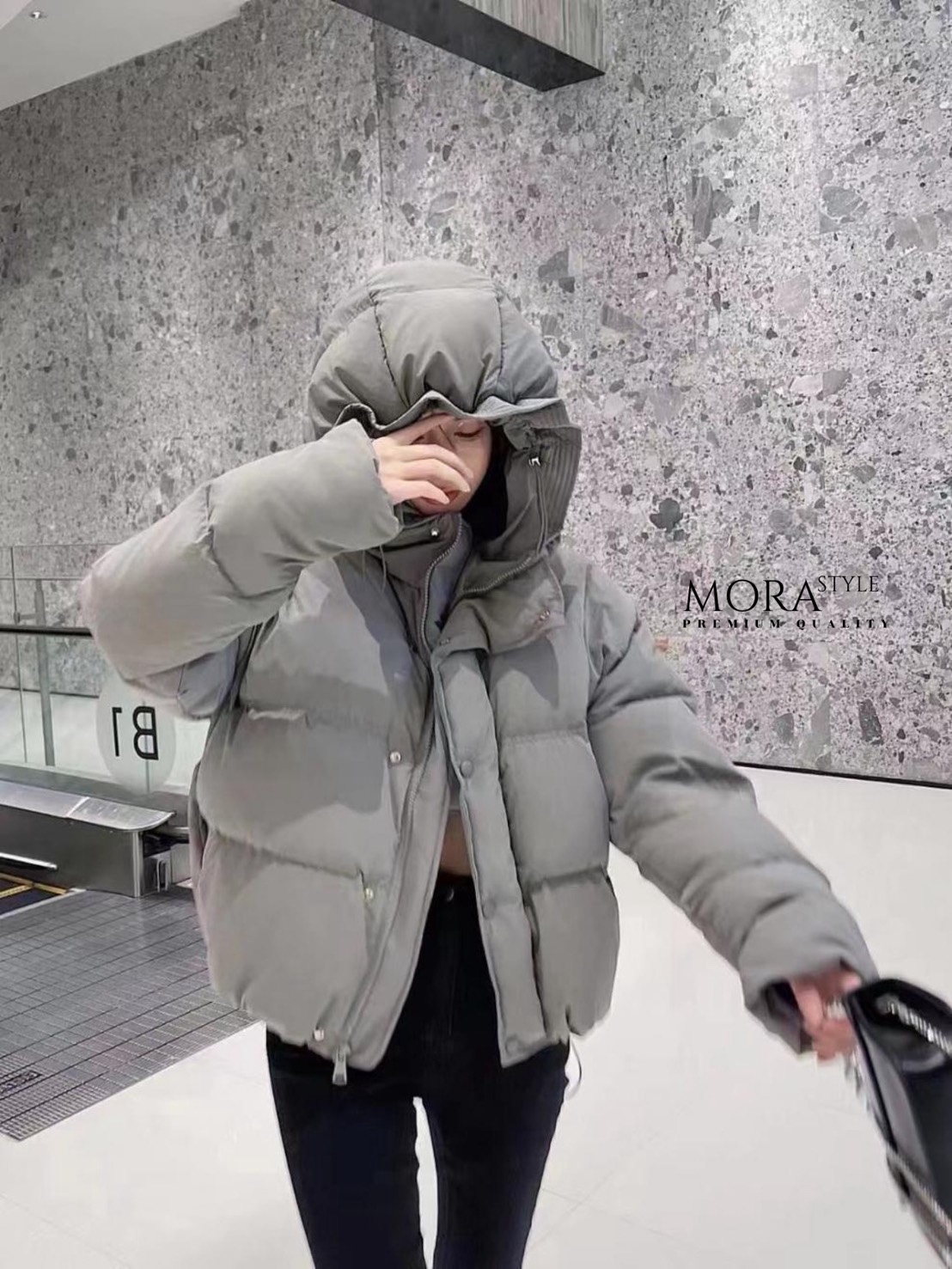 เสื้อกันหนาว ผ้าหนานุ่ม ใครมีแพลนไปต่างประเทศเป็นอีกรุ่นที่ต้องมีติดตู้ไว้เลยนะคะ น้องน่ารักมากสวยหรูดูแพงมากๆเลยค่าาา