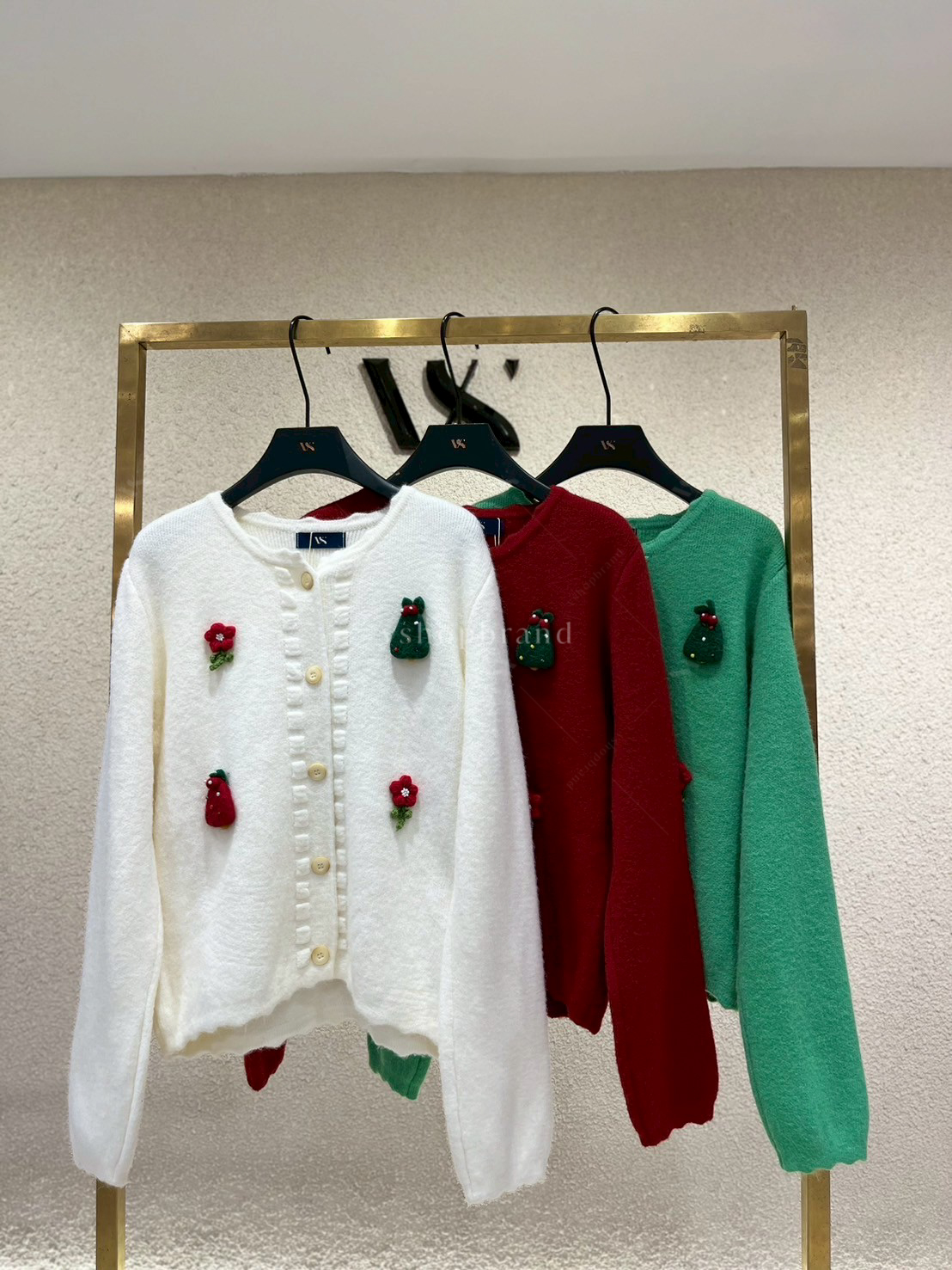 เสื้อไหมพรมแขนยาวขลิบขอบติดคริสมาสต์