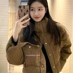 แจ็คเก็ตกันหนาวสำหรับผู้หญิง เสื้อกันหนาวบุนวมหนาแต่งปกคอสูง ทรงโอเวอร์ไซใส่แบบหลวมๆ สไตล์เกาหลี เสื้อกันหนาวใส่กันหนาว ใส่ติดลบ กันลม กันหิมะ มี 2 สี
