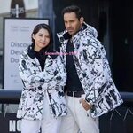 ชุดสโนว์บอร์ด ชุดสกีสำหรับผู้ชาย ผู้หญิง ใส่เป็นคู่หรือเป็นตรีมครอบครัว ชุดหนา ชุดใส่เล่นสกี สโนว์บอร์ด ฟังก์ชั่นครบ ใส่ติดลบ กันหนาว กันลม กันหิมะ มี 3 สี หลายไซ