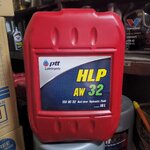 น้ำมันไฮดรอลิค PTT HLP 10W / ISO 32 ขนาด 18 ลิตร