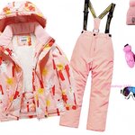 ชุดสกีเด็กผู้ชายและเด็กผู้หญิงฟังก์ชั่นครบ กระดุมและซิป 2 ชั้น ชายเสื้อมีขอบยางยืดกันลมเข้า สายกางเกงปรับยืดได้ ขนาดไซ 100 cm ถึง 160 cm มี 5 สี กันหนาวติดลบ 30 ชุดสกีเด็กโตบุขนด้านในกำมะหยี่หนาใส่สบายไม่อึดอัด ผ้ากันน้ำ กันหิมะ กันลมได้ดี ชุดสกี 2 ชิ้น