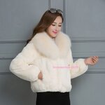 แจ็คเก็ตขนเฟอรรุ่น Rex Fur Coats เสื้อกันหนาวขนมิ้งหนาพร้อมซับในแต่งปกขนเฟอร์ ใส่แล้วนุ่มนิ่มทั้งตัว ดูผอม เพรียว สลิม กระดุมหน้าและกระเป๋าข้าง มี 6 สี ไซ S ถึง 4XL ให้เลือก