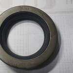 ซีลเดือยหมู เชพ Jeep รถเชพจี๊ป [2215] { 50103 } ( ใน 2"1/4 =57 มม นอก 3"1/2=88.5 หนา 5/8"=15.5 มม. ) ตัวละ