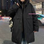 เสื้อโค้ทยาวบุหนา อุ่นได้ถึงติดลบ ไซส์ใหญ่พิเศษ L-8XL และ 3 สีสุดเท่ ใส่เที่ยวต่างประเทศหรือขึ้นเหนือก็เท่ได้ทุกองศา กันน้ำ กันลม กันหิมะครบจบในตัวเดียว ทรงยาวเหนือเข่า ดูแพง ใส่แล้วหุ่นดูสูงเพรียว มีฮู้ดปรับได้ ใส่สบายไม่อึดอัด