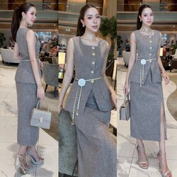 เซ็ท 4 ชิ้น เสื้อคอเหลี่ยม+ กระโปรงยาว+เข็มขัดโซ่+เข็มกลัดดอกไม้ #ชุดใส่ทำงาน #ชุดทำงานสวยๆ#ชุดเซ็ทใส่ทำงาน#ชุดเสื้อสีครีม #OOTD #เซ็ทสีเบจ #เดรสสีน้ำตาล