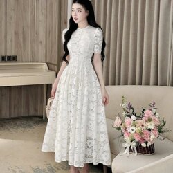 เดรสลูกไม้เนื้อนิ่มตัวยาว ลายลูกไม้สวยงาม ซับในนิ่มทั้งชุด ตีเกล็ดหน้าเพื่อความสวยงาม ชุดนี้ต้องมีน๊าสายงานบุญใส่ได้ตลอดเลยค่า #parnwadcollection #ชุดงานบุญ #ชุดไทย #ชุดไปวัด #งานตามหา