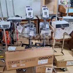ส่งมอบ เครื่องวัดความดันโลหิตให้กับโรงพยาบาลค่ะ