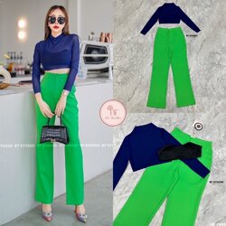 TAG : BT studio DETAIL : เซท 3 ชิ้น เสื้อแขนยาวคอปิดเนื้อผ้าซีทรูสีกรม มาพร้อมเกาะอกตัวในสีดำ แมทช์กับกางเกงขายาวสีเขียว งานซิปหน้า แต่งกระเป๋าทั้ง 2 ข้างใช้งานได้จริง งานทั้ง 3 ชิ้น ดีไซน์ 3 สีในเซทเดียวกัน แมทช์กันอย่างลงตัวสุดๆเลยคะ