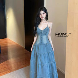 เดรสยีนสายเดี่ยวตัวยาว มีเชือกผูกโบว์หลัง ผ้าดีทรงสวย ใส่สบาย ดีไซน์น่ารักมากก รุ่นนี้ใส่เที่ยวได้หลายโอกาส มีติดตู้ไว้ได้ใส่แน่นอนค่าา