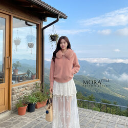 เซ็ต 2 ชิ้น เสื้อแขนยาวแต่งขนเฟอร์ช่วงคอ ขนฟูนุ่มงานสวย ผ้าใส่สบาย มาพร้อมกับกระโปรง แต่งซีทรูลูกไม้ 2 ชั้น งานสวยมากกก