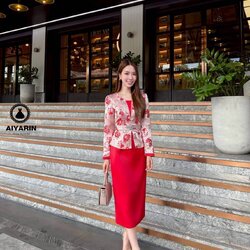 เดรสผ้าทอเนื้อดีมีทรงสวยมั้กๆผ้าหนานิ่มไฮโซสวมใส่ง่ายเเต่งเเนวลูกคุณมั้กๆคะเดรสผ้าทอปักดอกไม้สวยกระโปรงทรงเข้ารูปดูทรงสวยมากๆด้านหน้าเอวตกเเต่งเพชรทำให้ชุดดูเเพงดูเก๋ดูสวยมากๆ