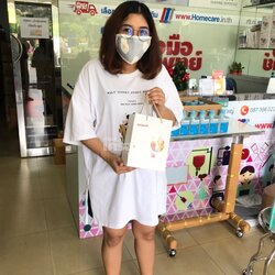 คุณลูกค้าซื้อเครื่องวัดความดันให้คุณแม่ค่ะ เรามาดูแลสุขภาพกันนะคะ ขอขอบคุณที่เลือกซื้อสินค้าจากศูนย์เครื่องมือแพทย์หาดใหญ่ค่ะ
