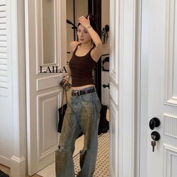 Tag: LAILA Detail: Set เสื้อ+กางเกง งานเสื้อสายเดี่ยวทรงเว้าแขนด้านหลังแต่งเว้า ดีไซน์เสริมทรงที่อก เนื้อผ้ามีน้ำหนักสวยนิ่มเด้ง มาในโทนสีน้ำตาลไหม้ขับผิวสุดๆ มาพร้อมกางเกงยีนส์ทรงปล่อยๆเท่ๆ