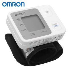 Omron HEM-6121 เครื่องวัดความดันโลหิตดิจิตอล ทางข้อมือ
