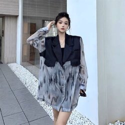 เสื้อคลุมแขนยาว ตัดต่อ ผ้าพิมพ์ลายกราฟริกดีเทล สวย ทรงหลวมใส่สบายค่ะ