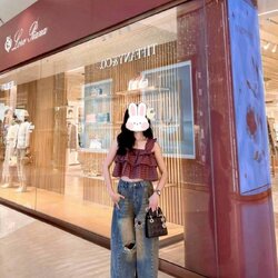 set เสื้อทรงน่ารัก ผ้าลายสก็อตสวย +กางเกงยีนส์แท้ฟอกสนิมอย่างสวย ทรง Barrel สุตฮอต แต่งขาดเท่ๆ อีกมิติของสาวเท่ ต้องได้ต้องโดนนะคะ 🥰🥰🥰